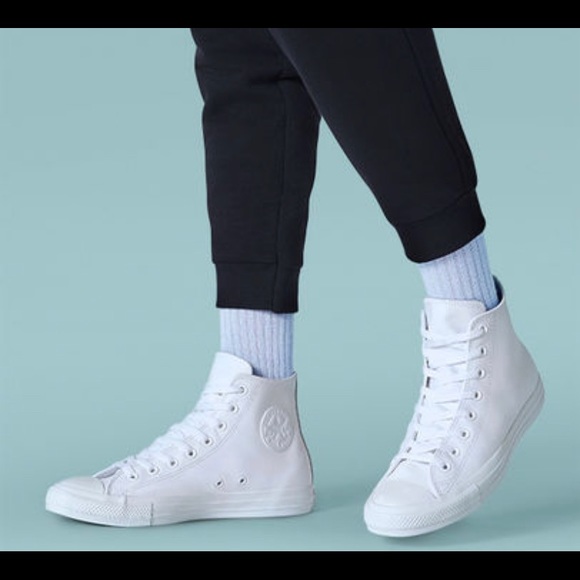 Converse Shoes - All leather Converse chuck taylor hightops white